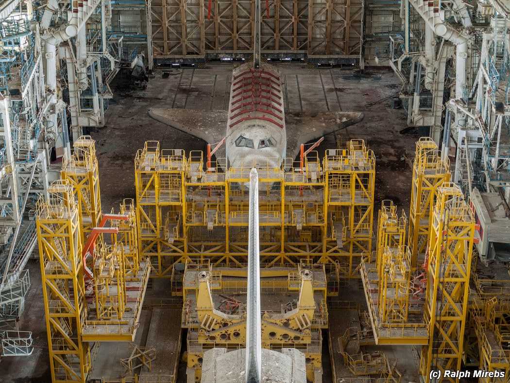  Les restes du programme de navette spatiale soviétique Bourane-8