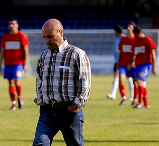 CD Ourense: Un equipo umilde que quiere llegar a la cima!!!! O20C15F1