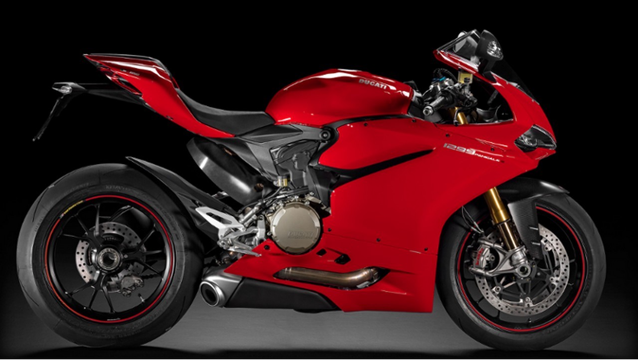 ducati 1199/1299 Panigale ( Topic N.4 ) - Page 6 2015-ducati-1299-panigale-s-11