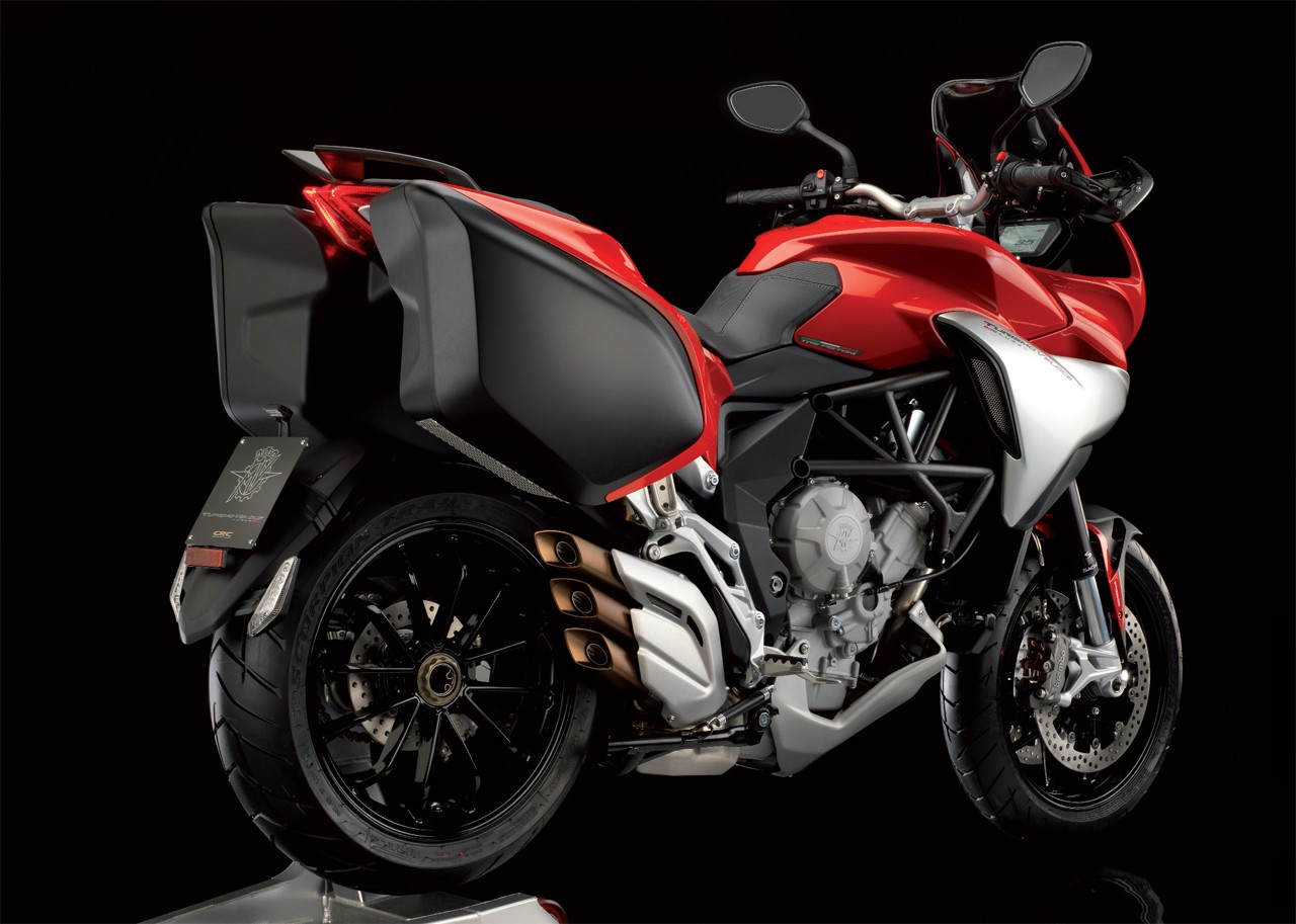 la nouvelle MV AGUSTA F3 et les autre modéles de la marque  - Page 11 Mv-turismo-veloce-2014-02a