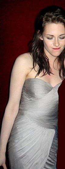 El vestido de kristen en la premiere de WFE  Bb1821acf0ac0aca_untagged1.preview