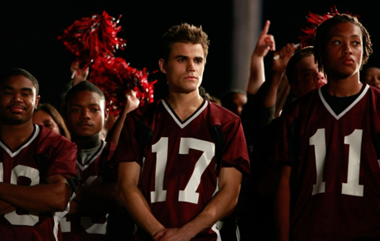 ** The Vampire Diaries picture thread ** - Page 2 524a5b202195a492_vampire-diaries-stefan