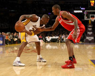 L.A LAKERS: Les Anges Du Lac - Page 2 Tres-frustre-trevor-ariza-sort-poings-L-1