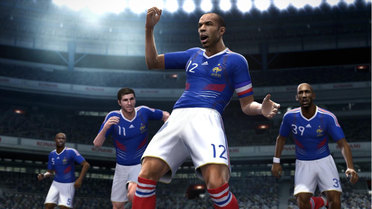 تحميل لعبة Pro Evolution Soccer 2011 Pes-2011-visuels-avec-lequipe-france-L-1