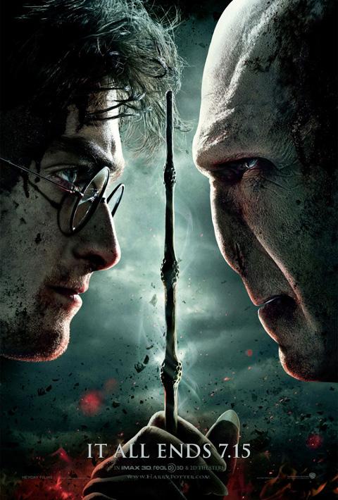 Au cinéma ... Harry-potter-7-partie-2-lultime-affiche-L-7E2liM