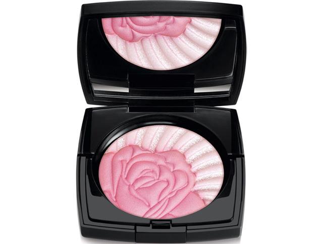  تميزي مع ندى.ما كياج ربيع 1012 من lancome لعيونكم .. Maquillage-printemps-2012roseraie-delices-lan-L-e4NyL3