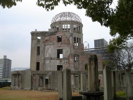 Que nous rappelle cette photo ? 6-aout-1945-hiroshima-L-1