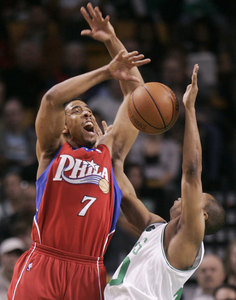 PHILADELPHIA 76ERS 20070412_inq_sixr12-a