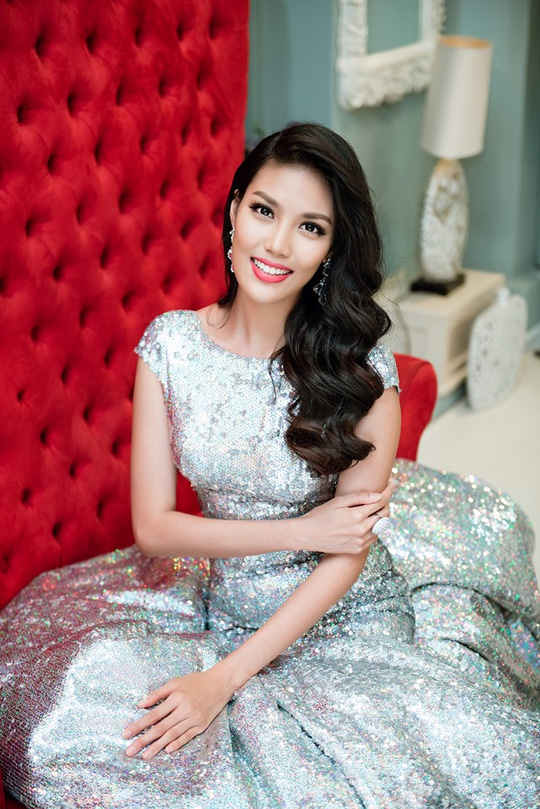 GODDESS OF 2015 : TOP 20 - LET'S VOTE FOR TOP 10 - Page 2 Xuat-than-lan-khue-phunutoday_vn