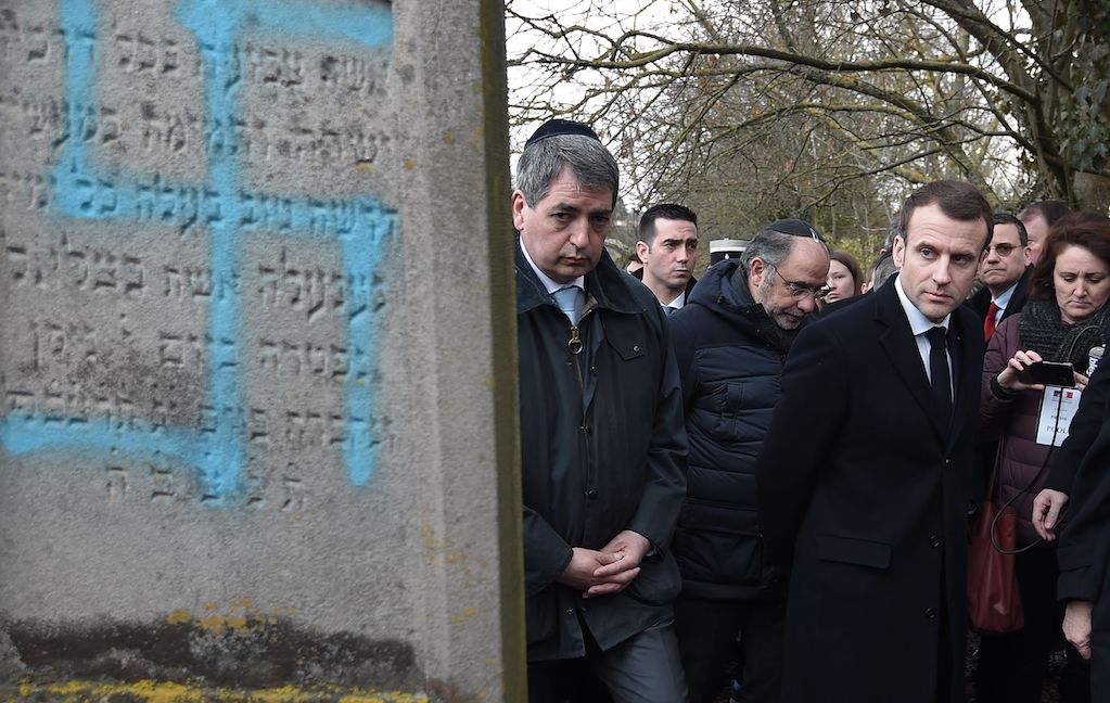 Macron se zalaže za doživotnu zabranu pristupa društvenim mrežama osoba osuđenih za 'govor mržnje'...  Gettyimages-1125815900