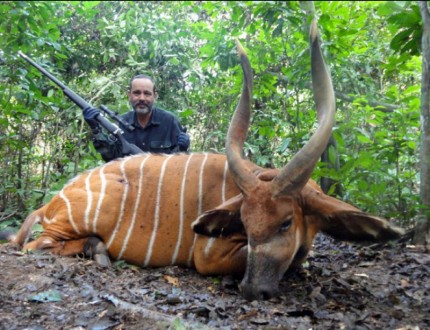 Abogado del gobierno, CAZADOR de Animales en Peligro de Extinción. Cavazos1-430x330