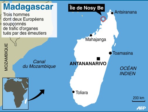 INNOCENTS LYNCHES & BRULES VIVANTS A MADAGASCAR (Sébastien JUDALET, Roberto GIANFALLA) 7765391304_le-drame-s-est-deroule-sur-l-ile-de-nossi-be