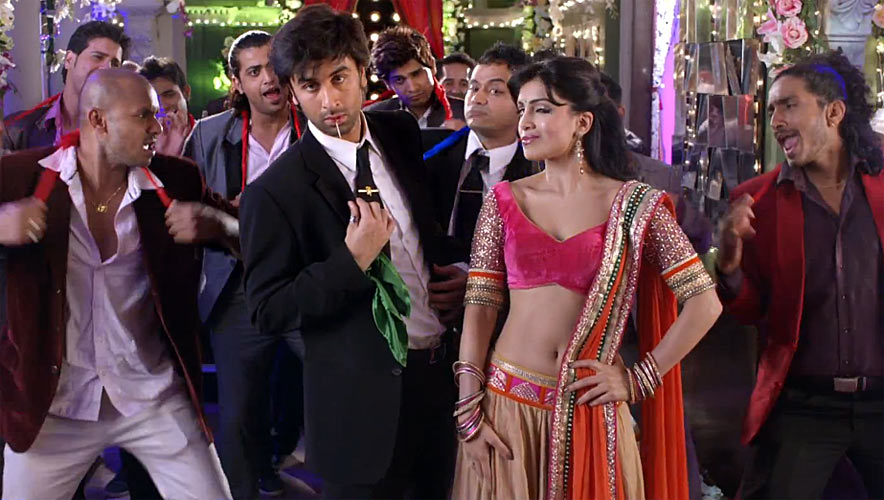 Movie Review: With 'Besharam', Ranbir Kapoor sinks to a low Besharam11