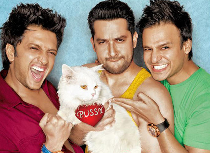 Movie Review: The Grand Masti' Boys Are All Groin Up Grand-masti17