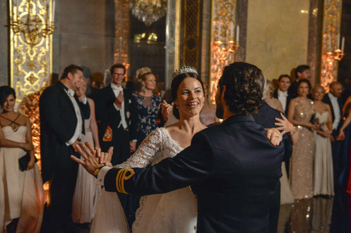 BODA REAL DEL PRINCIPE CARLOS FELIPE  Y SOFIA HELLQVIST - Página 20 1200