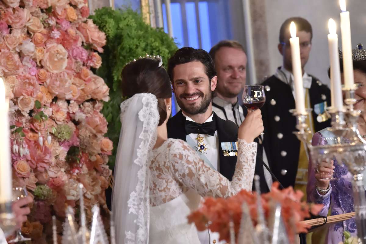 BODA REAL DEL PRINCIPE CARLOS FELIPE  Y SOFIA HELLQVIST - Página 20 1200