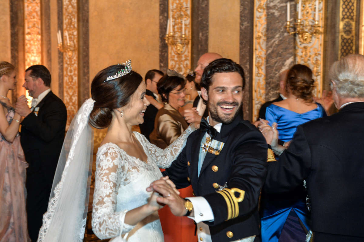 BODA REAL DEL PRINCIPE CARLOS FELIPE  Y SOFIA HELLQVIST - Página 20 1200