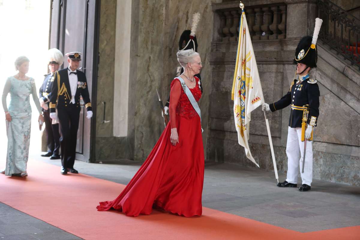 BODA REAL DEL PRINCIPE CARLOS FELIPE  Y SOFIA HELLQVIST - Página 20 1200