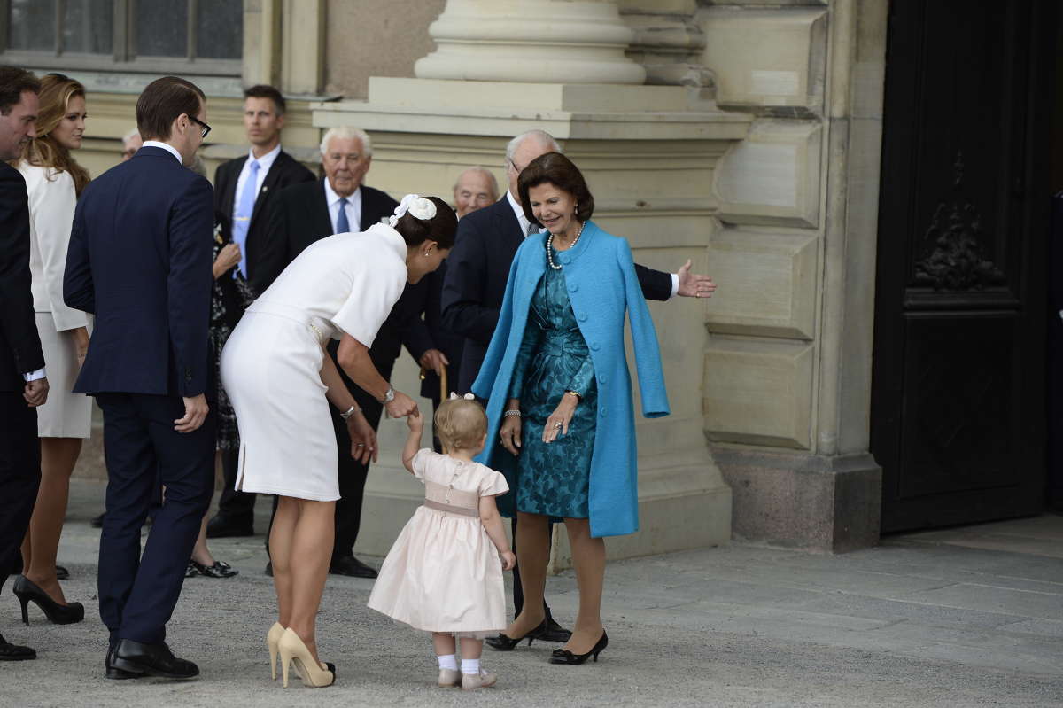 El Rey Carlos Gustavo de Suecia. Jubileo 40 años en el trono - Página 6 1200