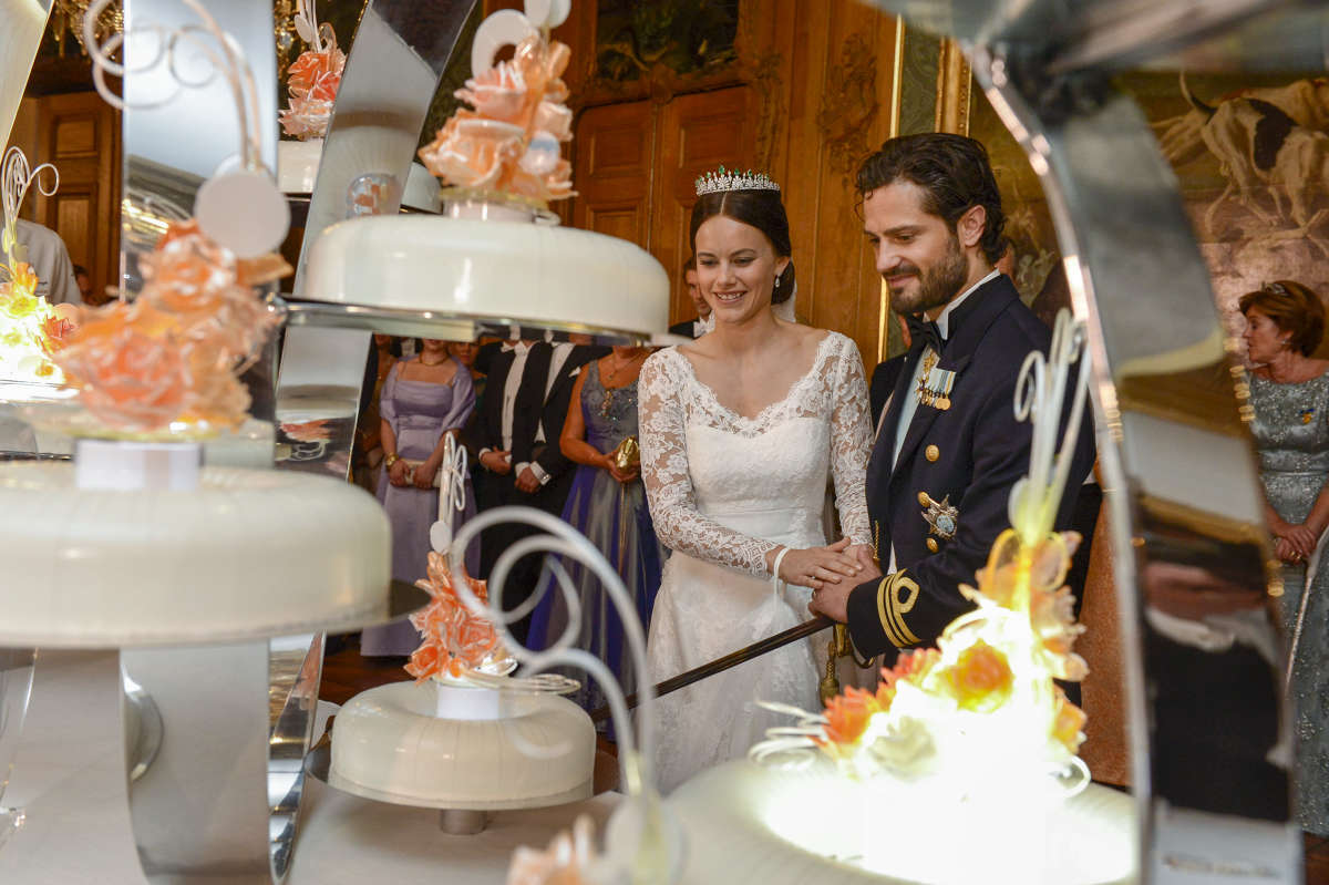 BODA REAL DEL PRINCIPE CARLOS FELIPE  Y SOFIA HELLQVIST - Página 20 1200