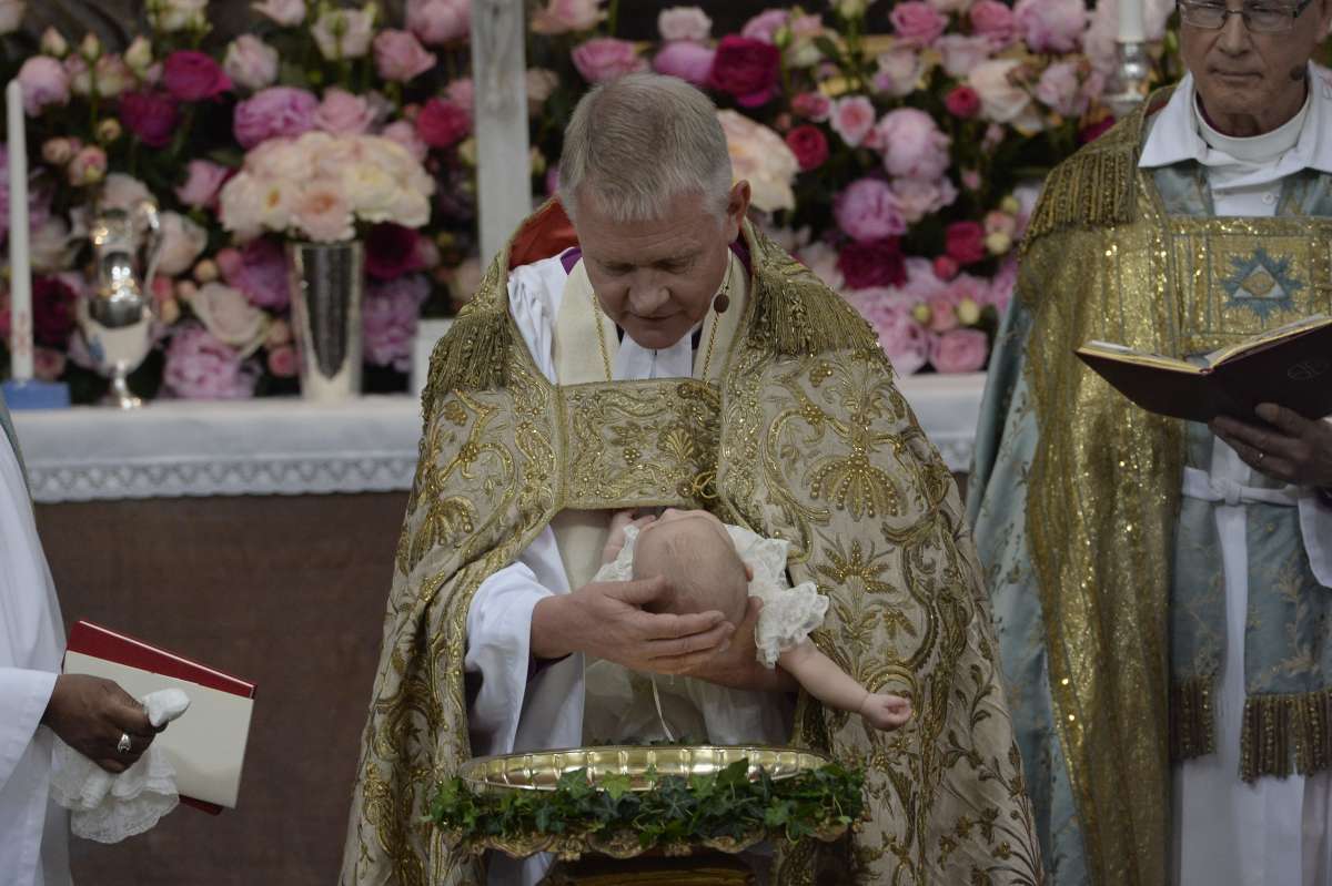 BAUTISMO DE LA PRINCESA LEONORE DE SUECIA . 08/06/2014 :lsu: - Página 3 1200