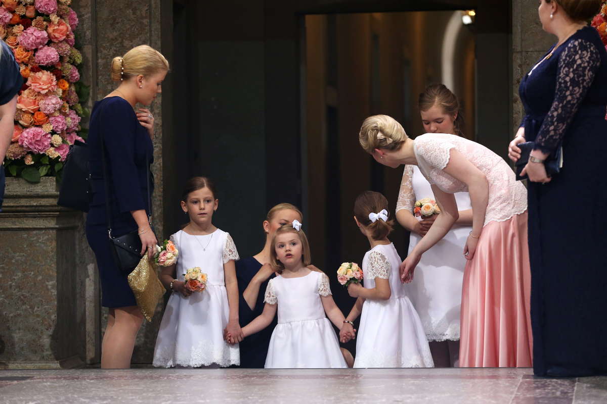 BODA REAL DEL PRINCIPE CARLOS FELIPE  Y SOFIA HELLQVIST - Página 20 1200