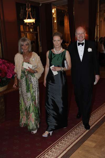 BODA DE MAGDALENA DE SUECIA Y CHRISTOPHER O'NEILL - Página 3 600