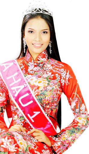Hoa hậu các dân tộc Việt Nam 2011: Thí sinh không cần tốt nghiệp THPT?  Truong-thi-may