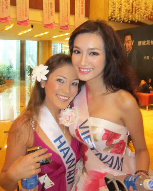 Tổng hợp hoạt động của Trúc Diễm tại Miss International 2011 VoiHawaii