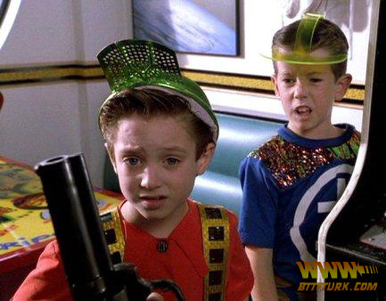 J'ai revu... - Page 3 Elijah-Wood-In-39Back-To-The-Future-239