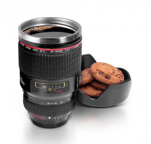 12-40mm ou 12mm f/2 + 20mm f/1.7 + 45mm f/1.8 - Page 6 Mug-photo-600x573