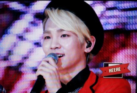 130406 Key @ Seoul Girls Collection 2013 event Tumblr_inline_mku3unehKO1qz4rgp