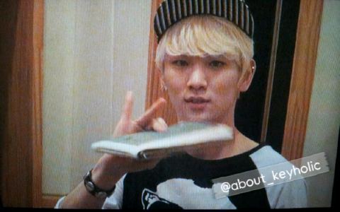 130430 Key @ Sukira Kiss the Radio Tumblr_inline_mm2tr41GD61qz4rgp