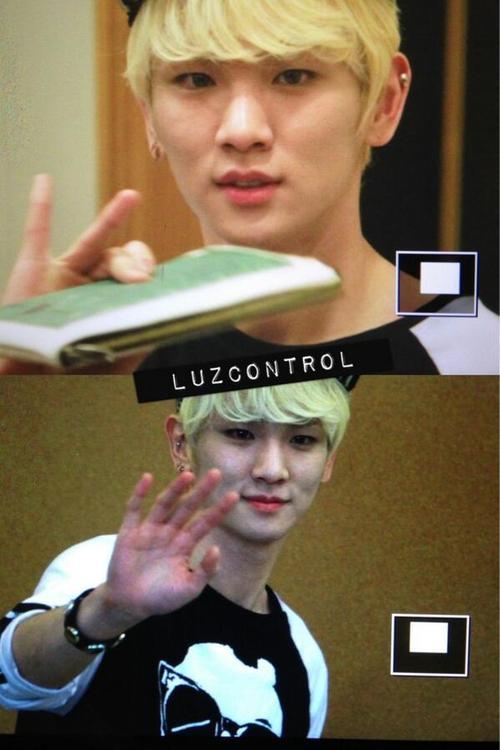 130430 Key @ Sukira Kiss the Radio Tumblr_inline_mm2tu8egoL1qz4rgp