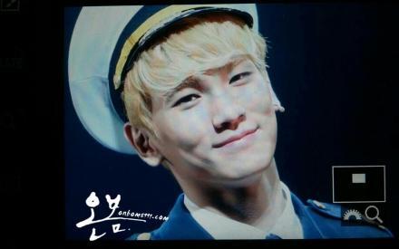 121218 Key @ Catch Me If You Can Musical Tumblr_inline_mf8cux5CcL1qcl8qx