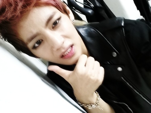 FanCafe-post|تحديثV (ترجمه)131114 Tumblr_inline_mw9hbxU4ML1rqj242