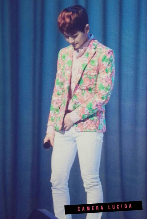 130305 Onew @ KBS Open Concert Tumblr_inline_mj6v5kQznv1qz4rgp