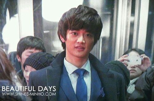 121231 Minho @ 2012 SBS Drama Awards Tumblr_inline_mfw8x3idQe1qcl8qx