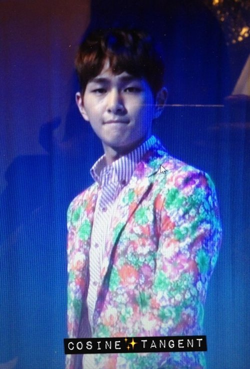 130305 Onew @ KBS Open Concert Tumblr_inline_mj6tghEo6t1qz4rgp