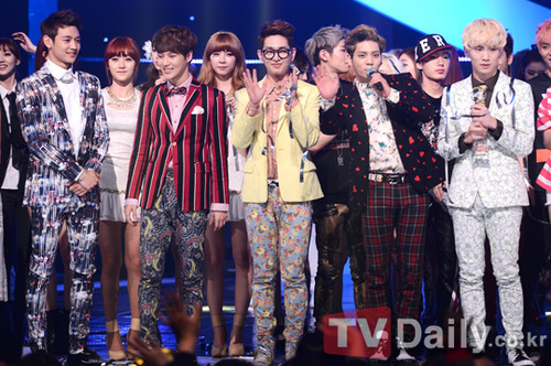 130314 SHINee @ M!Countdown Tumblr_inline_mjnfdmNxHf1qz4rgp