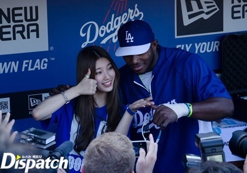 [المزيد من الصور] Suzy في مباراة LA Dodgers مع Ryu Hyun Jin و اللاعبين LA Dodgers….!! Tumblr_inline_n6jqsdzSBN1rfvhz1