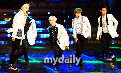 130604 SHINee @ Miss Korea Tumblr_inline_mnvbt2U0Id1qz4rgp