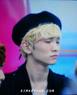 130228 Key @ Mnet Wide "Open Studio Talk" Tumblr_inline_mix9d2gsH31qz4rgp