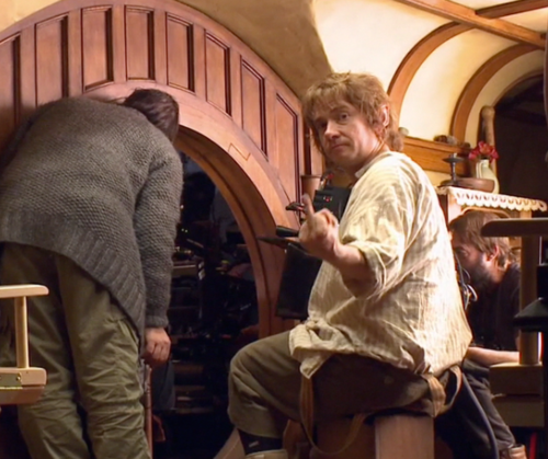 More Hobbit pictures [3] SPOILER THREAD - Page 38 Tumblr_inline_mv3kbpagcv1qa15l3