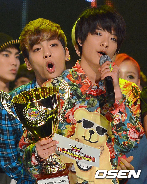 130306 Jonghyun @ Show Champion Tumblr_inline_mj8l186fEc1qz4rgp