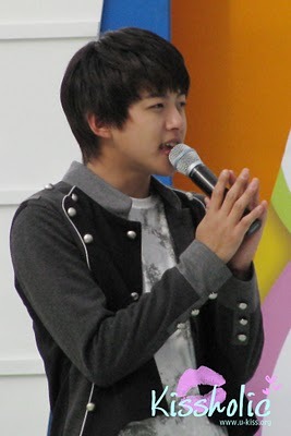 Dongho - Gyeongnam Special Event Tumblr_l2jgj3DD2S1qbwgbc