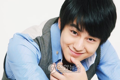      ..  kim bum   -  5 Tumblr_lde36i7vko1qa435t