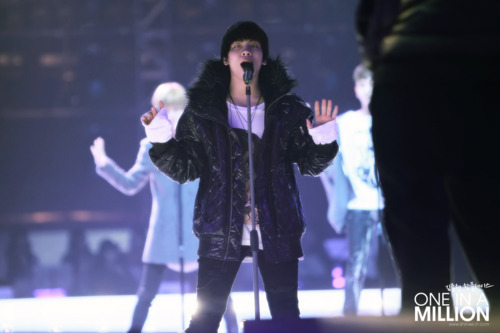 [20101230] Jonghyun @ KBS Gayo REHEARSAL Tumblr_lexws4jt4b1qcl8qx