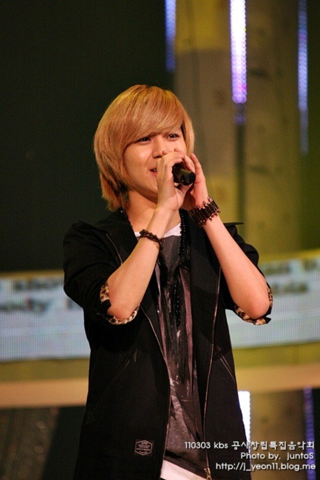 03.03.2011 ▬ KBS Founding Anniversaire [LIVE] Tumblr_lhjm18I80m1qd0fz8