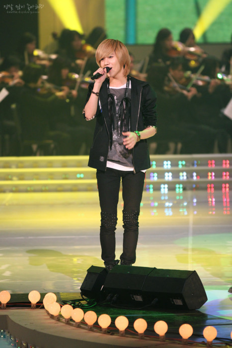 03.03.2011 ▬ KBS Founding Anniversaire [LIVE] Tumblr_lhjv6sPcoR1qd0fz8